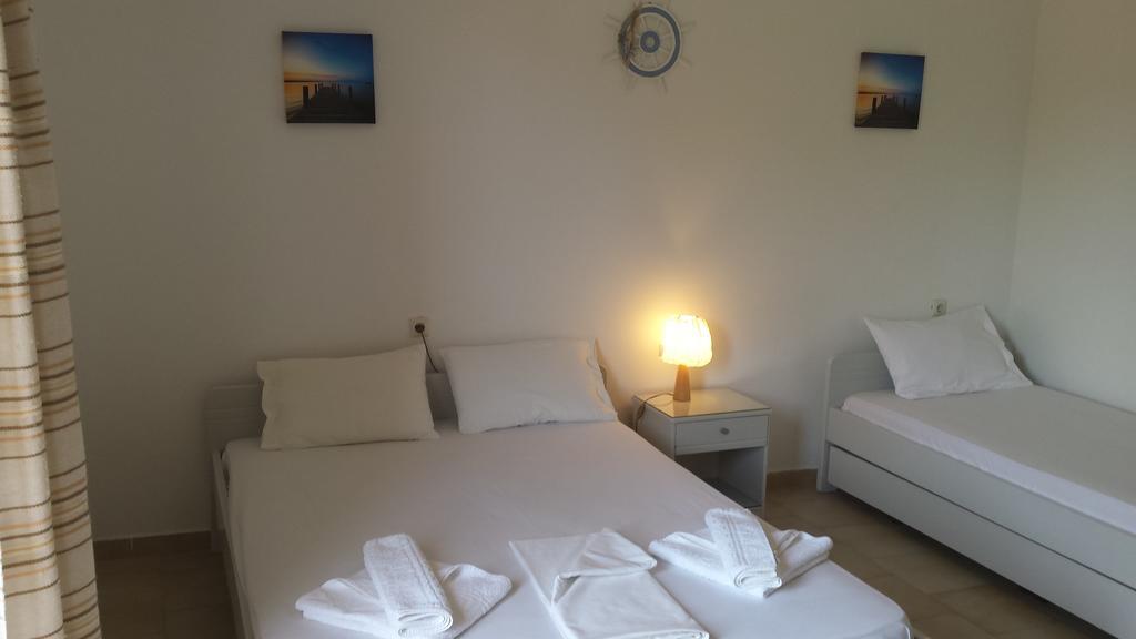 Rooms Leonidas Kíssamos Exterior foto