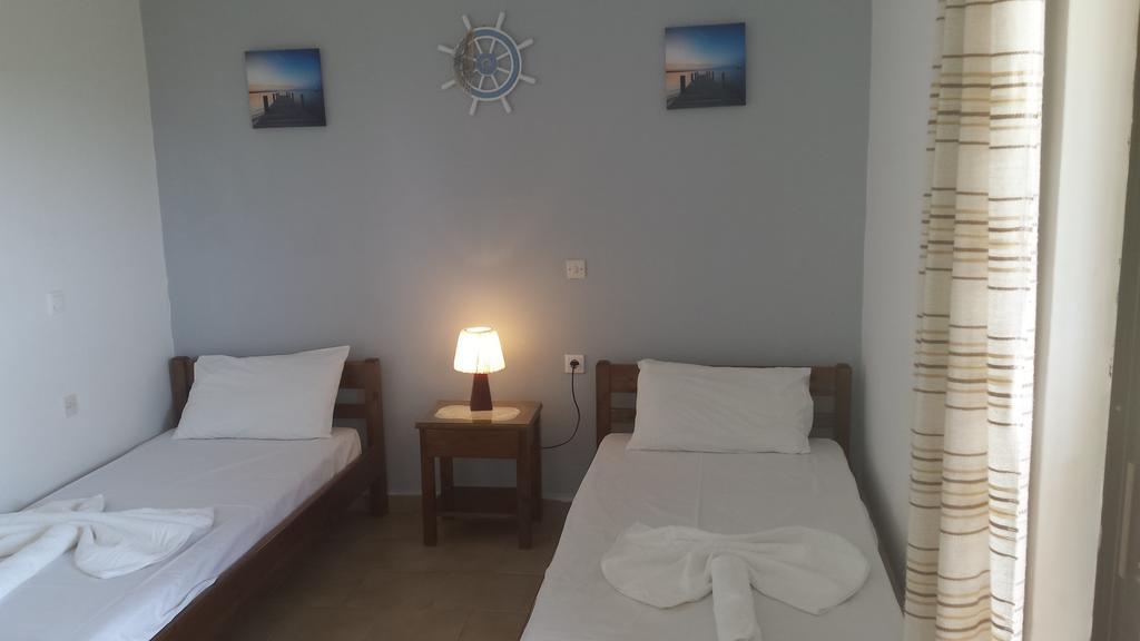 Rooms Leonidas Kíssamos Exterior foto